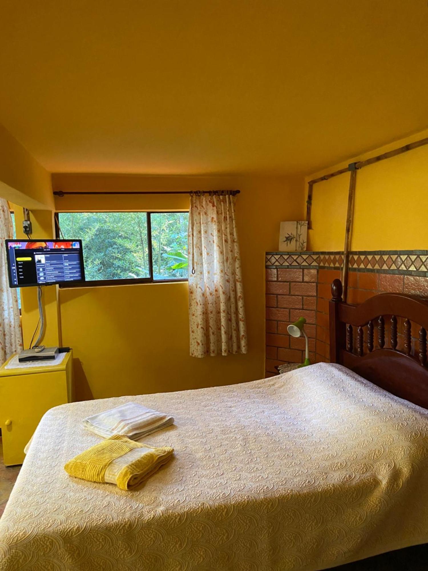 Chale Laranja - Sitio Caldeirao Villa Posse  ภายนอก รูปภาพ